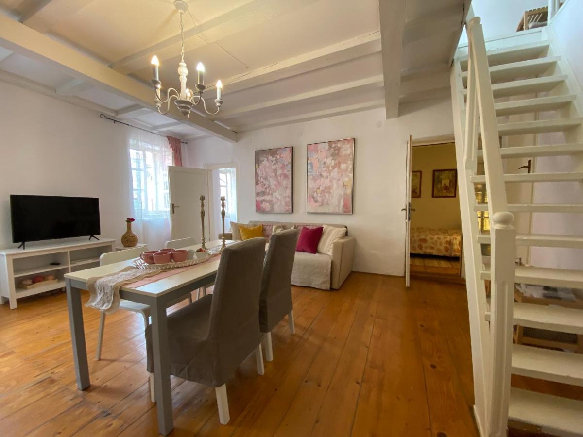 Apartament Bianco Rosa